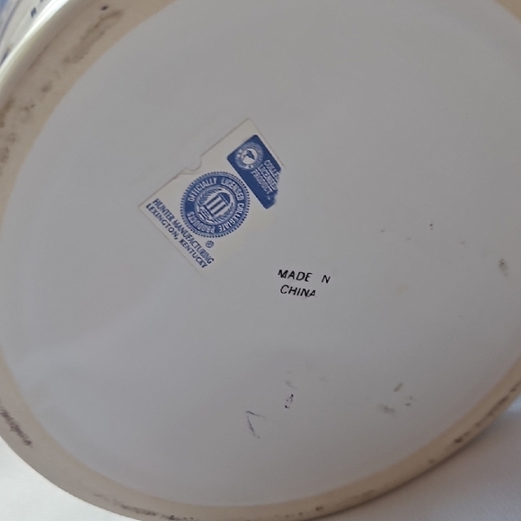 Big Ten Conference Ceramic Mug - Picture 5 of 7